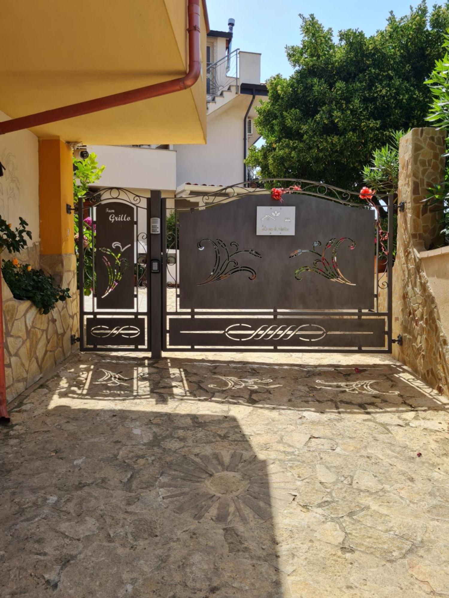 B&B La Casa Di Martina ザンブローネ エクステリア 写真